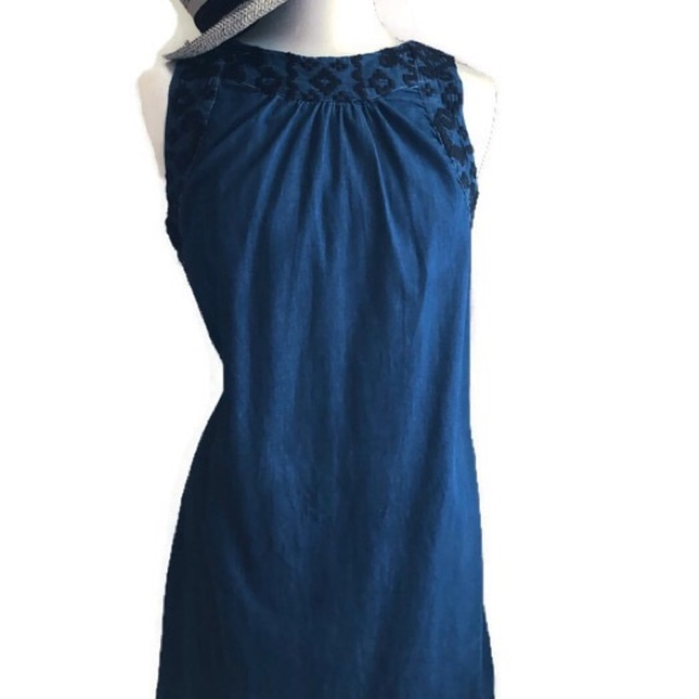 Old Navy Chambray Aztec Embroidered Sleeveless Dress